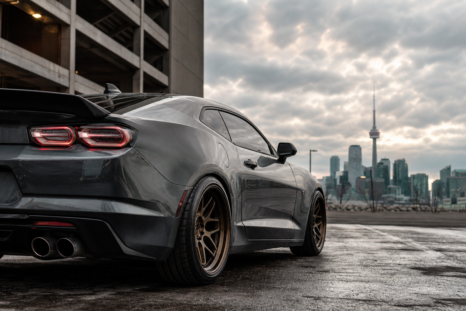Stand Out from the Crowd: Deep Lip Stock Fenders for a Unique Look - Limitless Tire