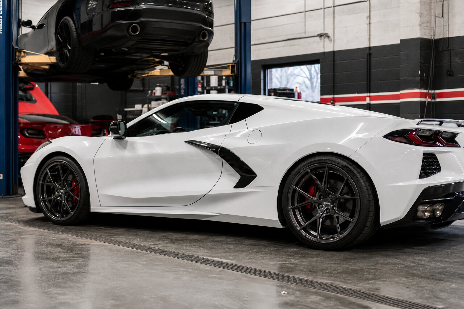 Tire Sizes for Vossen Wheels: What tire sizes work best with Vossen wheels on a C8 Corvette, and are there any issues with rubbing? - Limitless Tire